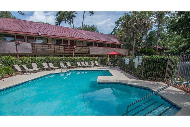 Red Roof Inn Hilton Head Island Exterior photo